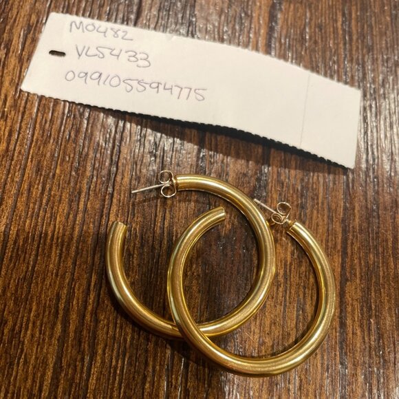 J.Crew Mini Tube Hoop Earrings Shiny Matte Gold MO482 - Picture 5 of 6